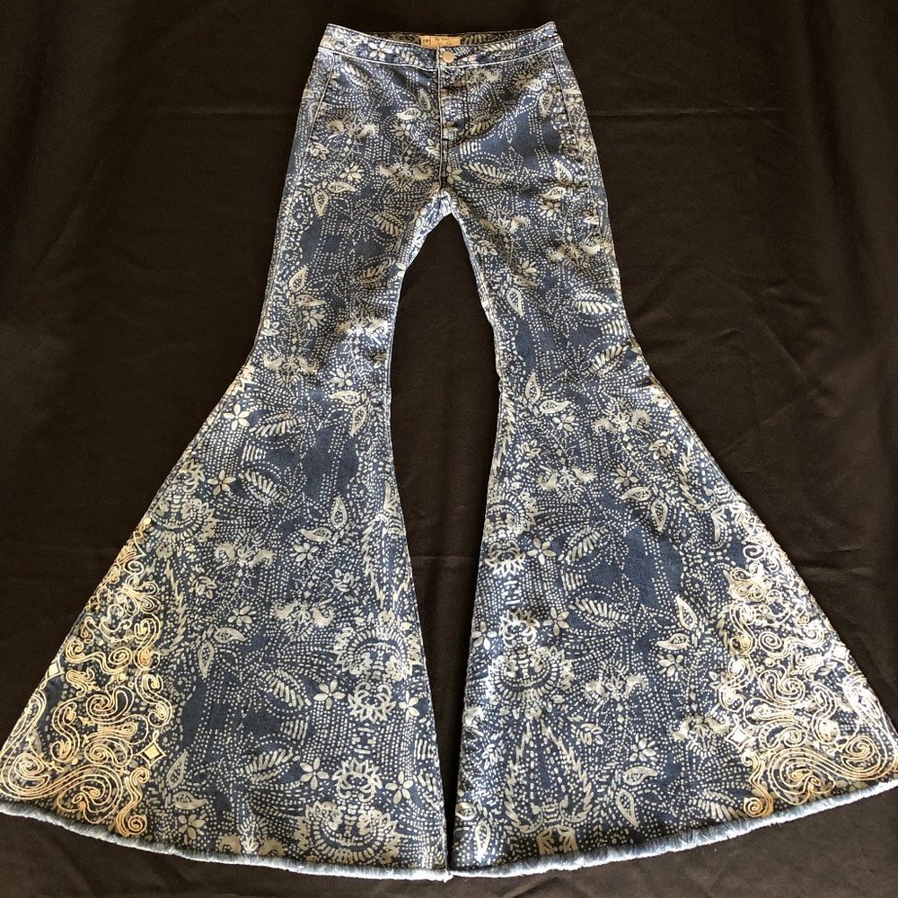 Free People Printed Embellished Just Float On Flare Size 25 - Picture 5 of 16